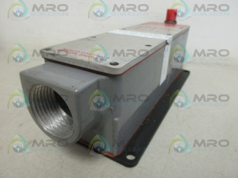 NAMCO 700-60055 SNAP LOCK LIMIT SWITCH UNMP