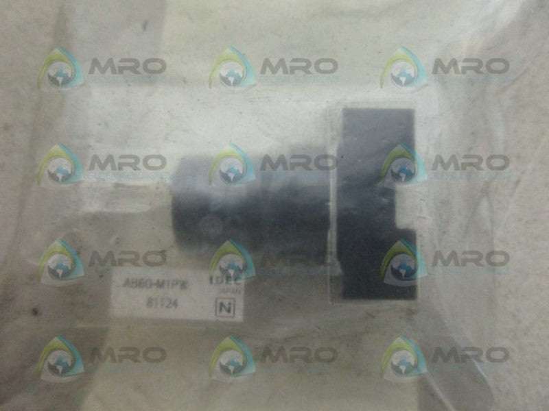 IDEC AB6G-M1P-W PUSHBUTTON NSMP