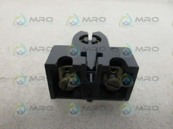 BRYANT 2137174 LAMPHOLDER NSNP