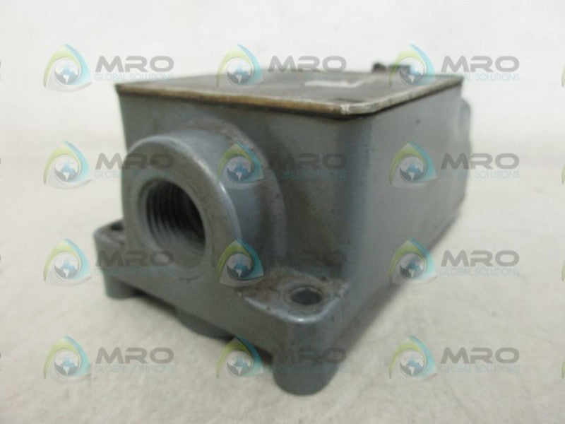 INDUSTRIAL SPARE PART 801-CMC2-1 LIMIT SWITCH UNMP