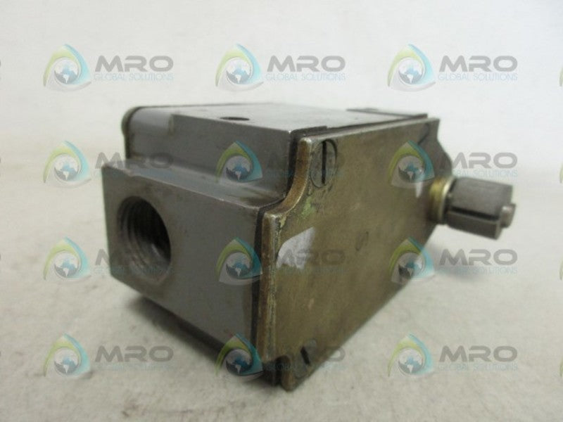 SQUARE D 9007TAS6 LIMIT SWITCH UNMP