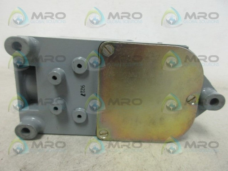 INDUSTRIAL SPARE PART 801-ASN25 SER A LIMIT SWITCH (AS PICTURED) UNMP