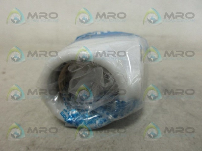 LEVITON 003-4010 LAMP HOLDER *NEW IN FACTORY BAG*