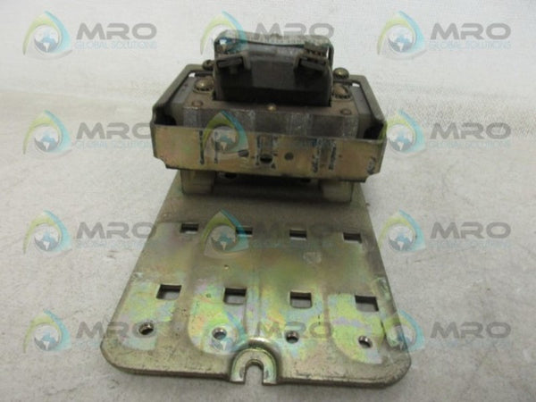 RELIANCE ELECTRIC A-4-RRRW CONTROL RELAY (AS PICTURED) UNMP