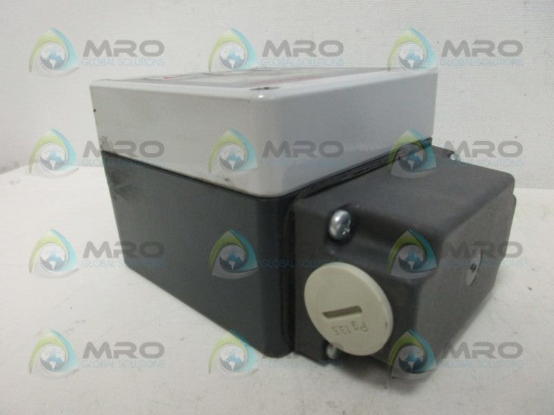 BARKSDALE 0003-033 SOLID STATE PRESSURE SWITCH NSNP