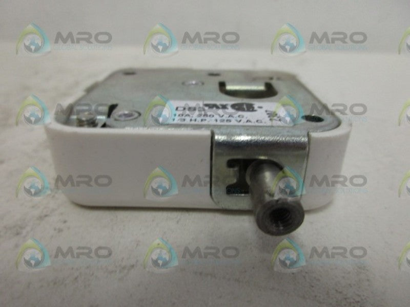 BURGESS DS3 MOMENTARY SWITCH UNMP