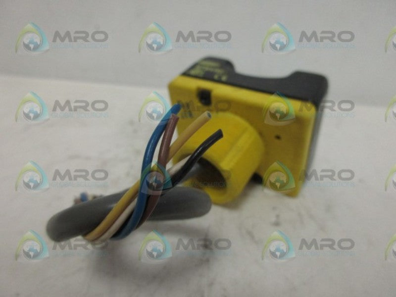 BANNER ENGINEERING STBVR81 SELF CHECK TOUCH BUTTON UNMP