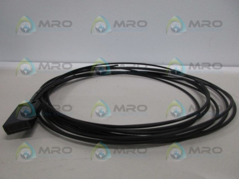 KEYENCE CZ-12 FIBEROPTIC SENSOR NSMP