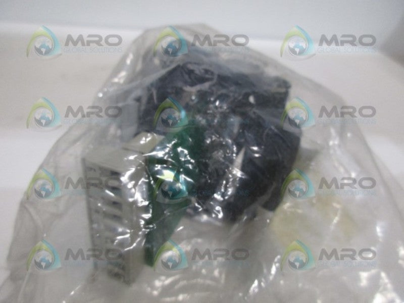 MENCOM DB09-PC9-06LS PANEL INTERFACE CONNECTOR NSMP