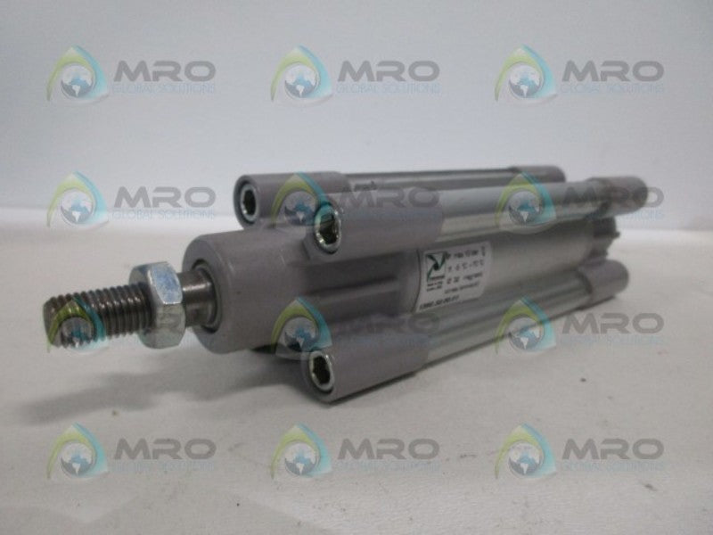 PNEUMAX 1390.32.50.01 CYLINDER NSNP