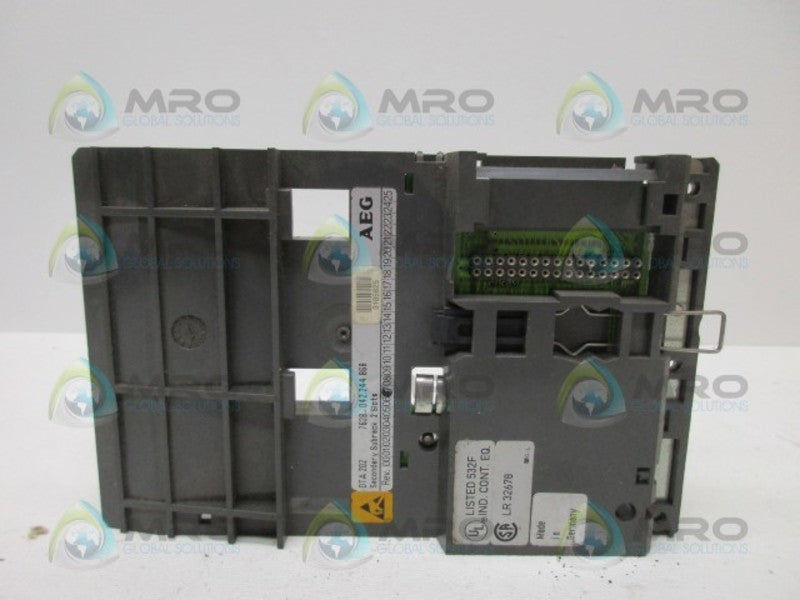 SCHNEIDER AUTOMATION DTA202 2SLOT RACK UNMP