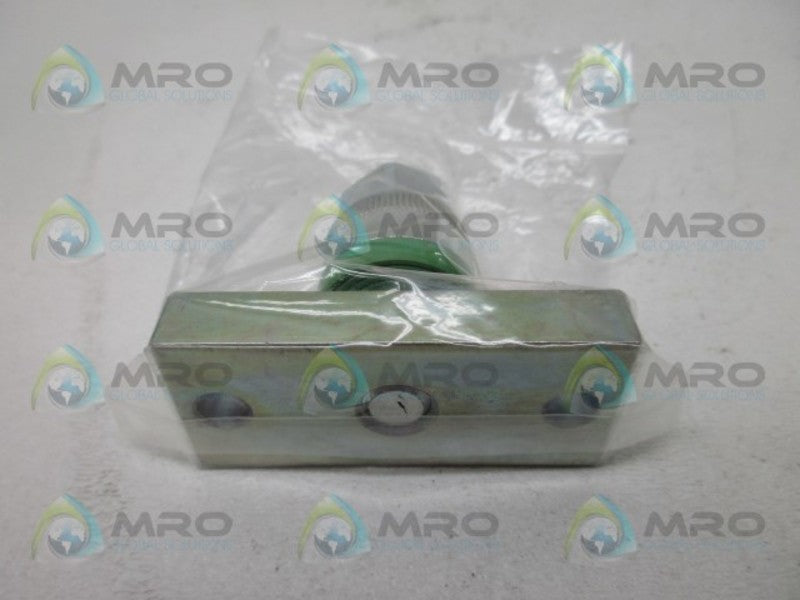 CKD FJ-F-10 FLOATING JOINT W/ BASE NSMP