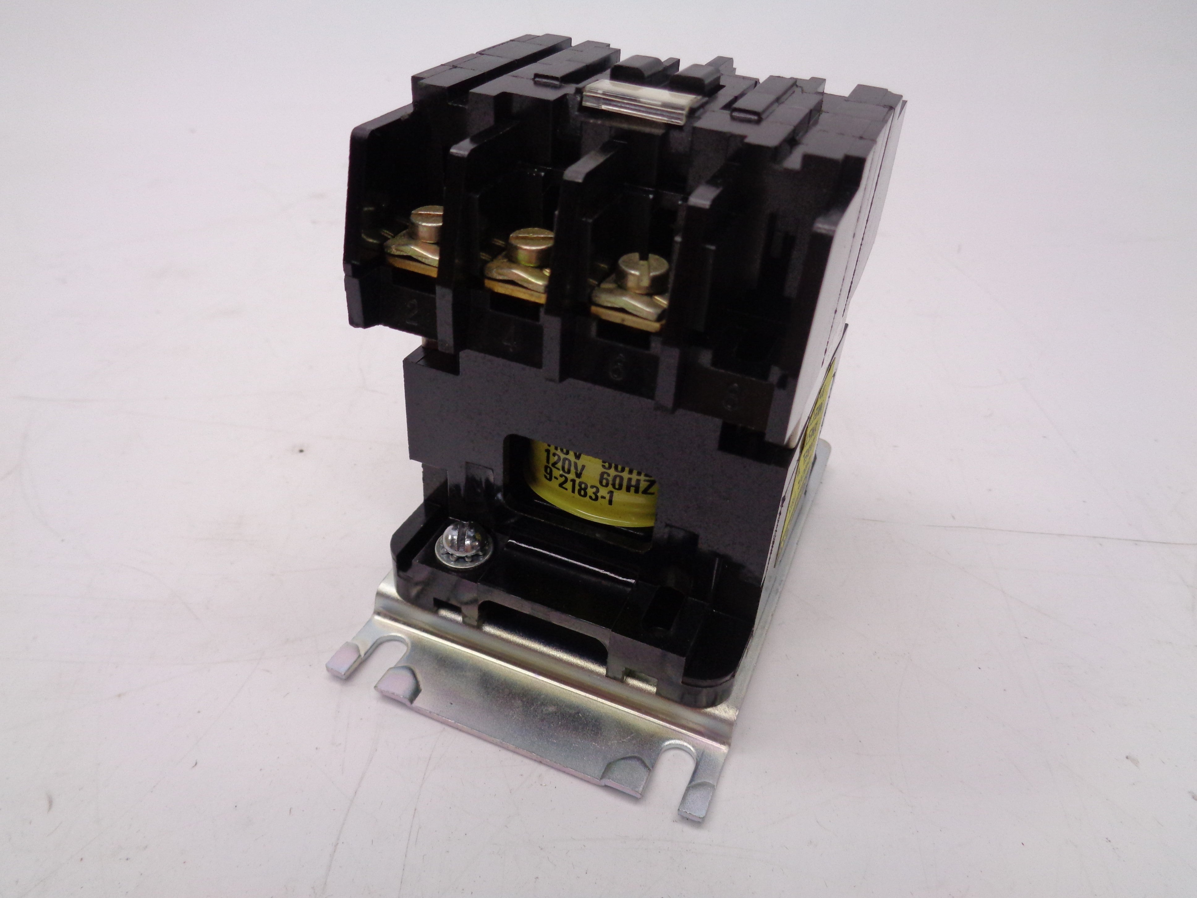 CUTLER HAMMER C30AN2AB SER. B1 120V NSMP