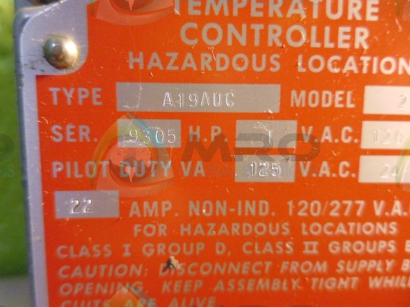 JOHNSON CONTROLS A19AUC TEMP CONTROL UNMP
