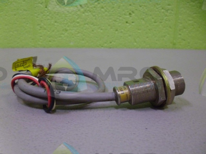 OMRON TL-X5F1  UNMP