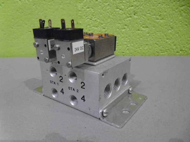 LOT OF 2 DYNAMCO D313K00 NSNP