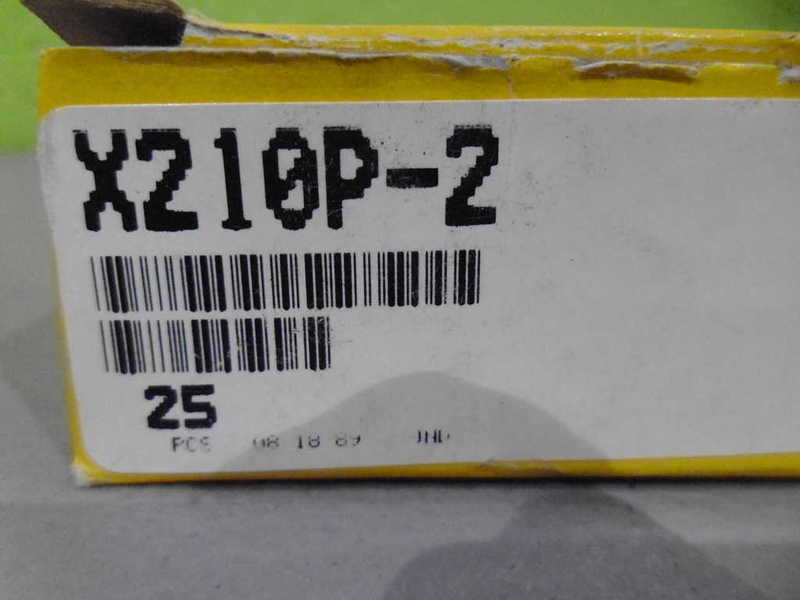 LOT OF 25 PARKER X210P-2 NSMP