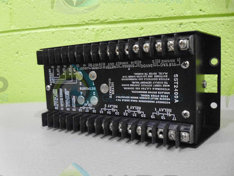 DYNALCO SST2400A-8 RELAY *USED*