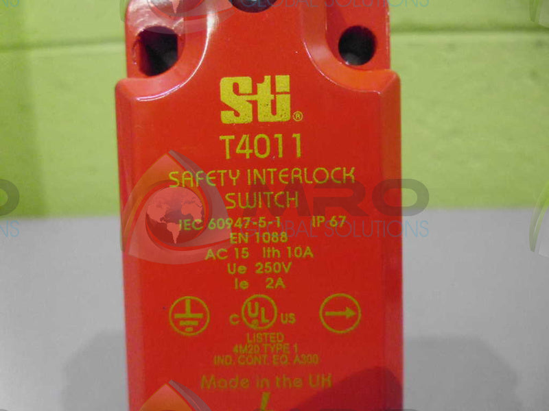 STI 44533-1020 INTERLOCK SWITCH *NEW NO BOX*