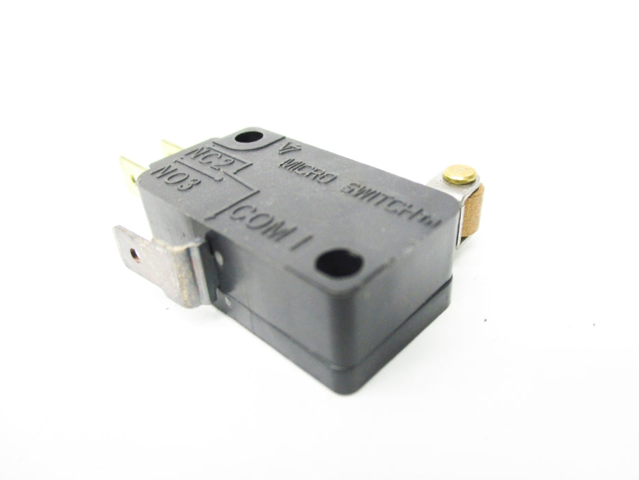 MICRO SWITCH V7-1C13D8-201 277VAC 15.1A NSNP