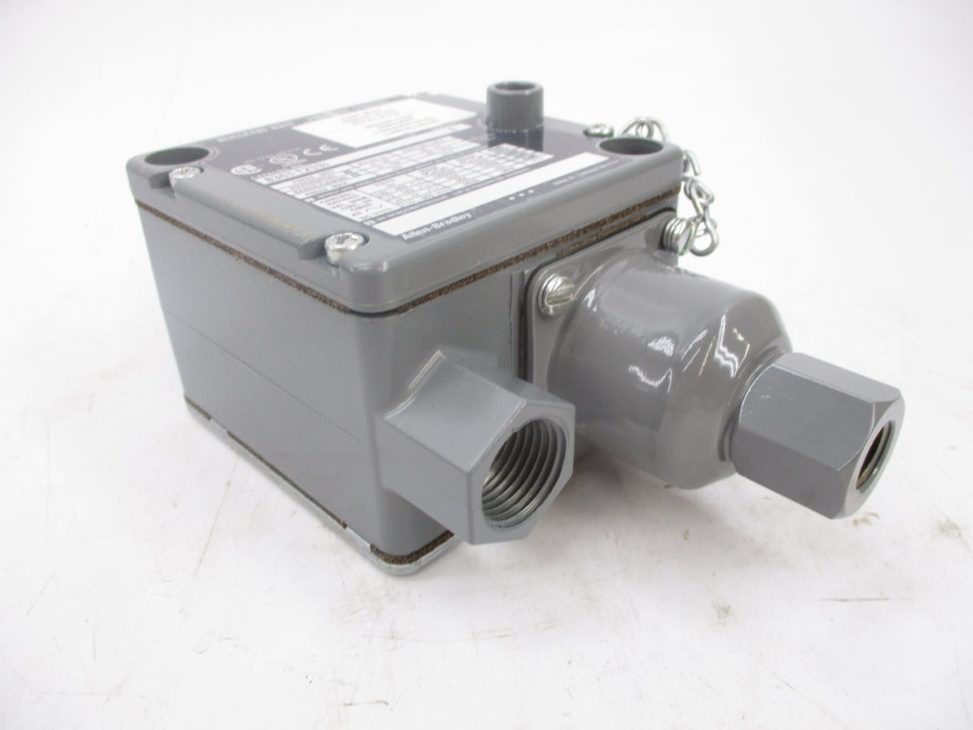 ALLEN BRADLEY 836T-T253J SER. A 120-600VAC 60A 12-150PSI (BR/WH) NSMP