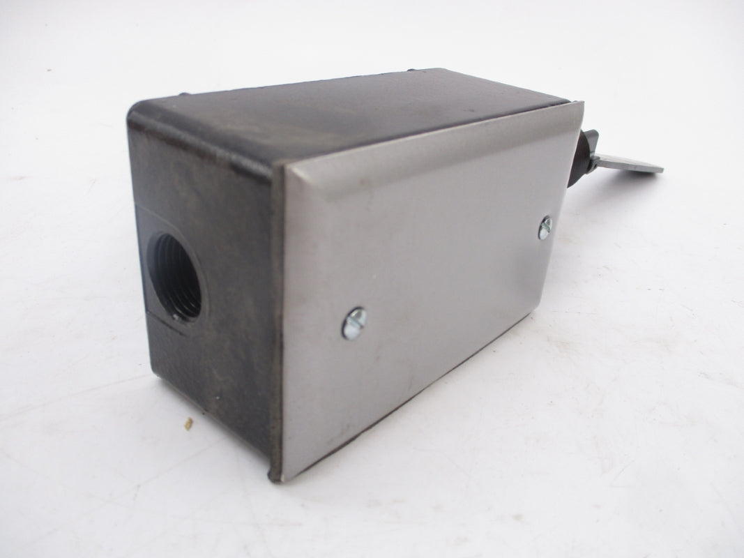 W.E. ANDERSON V8-WP 30VDC 5A 150PSI NSMP