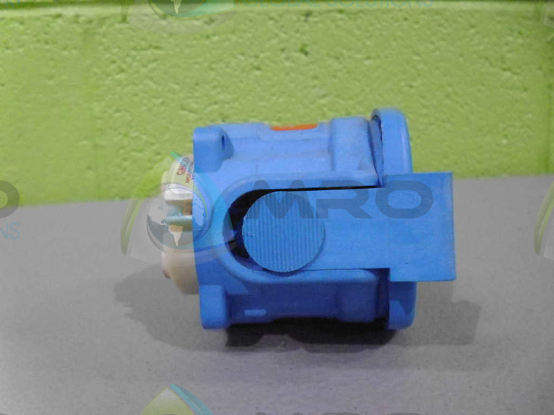 MELTRIC 67B1 RECEPTACLE *NEW NO BOX*
