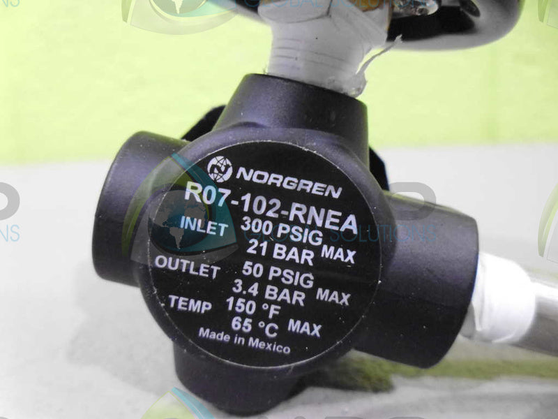 NORGREN R07-102-RNEA REGULATOR W/ MECO 100 0-15PSI GAUGE *USED*