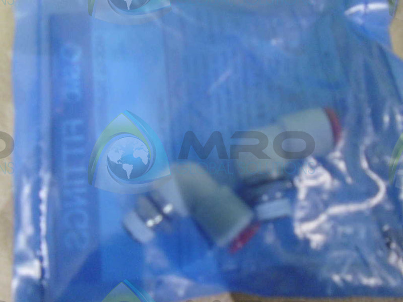 LOT OF 2 SMC KSL0734S FITTING *NEW IN ORIGINAL PACKAGE*