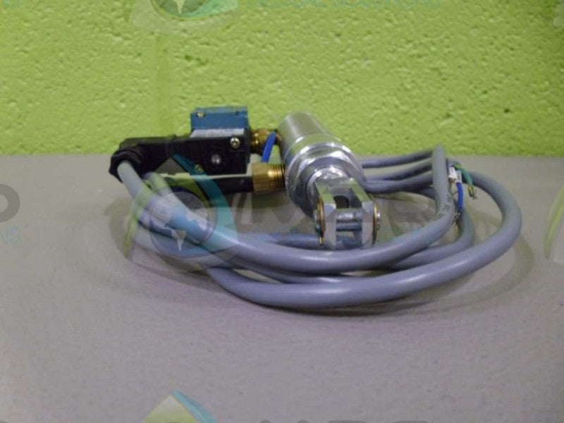 MAC 45A-AA2-DAAJ-2KA VALVE (AS PICTURED) *USED*