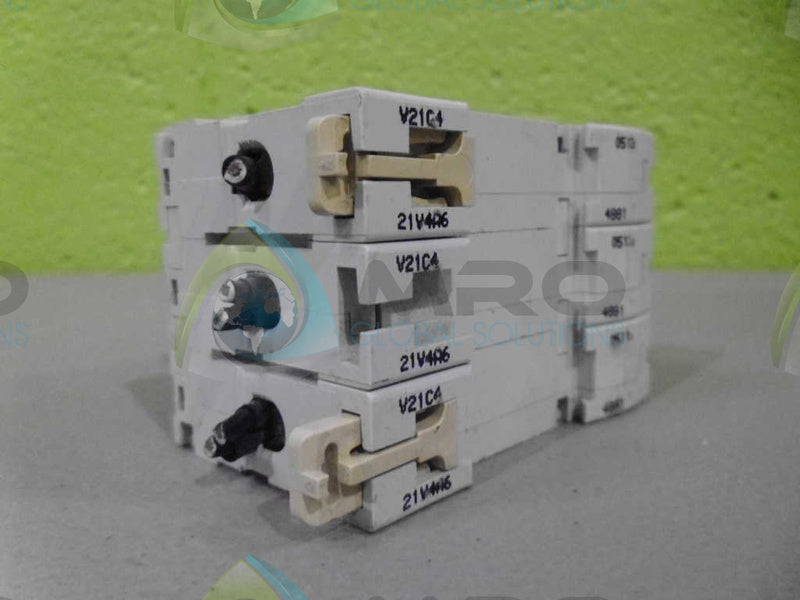MERLIN GERIN 24999 CIRCUIT BREAKER 10A *USED*