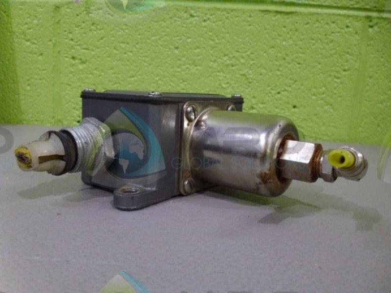 UNITED ELECTRIC J6D156 *USED*