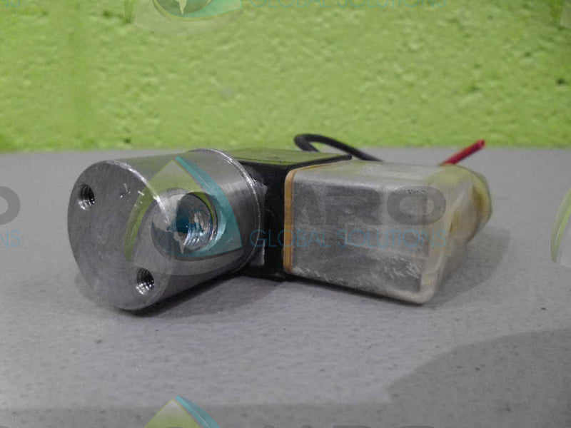 VERSA E5SM-8202-44-HC-H2-3BC-24VDC VALVE *USED*