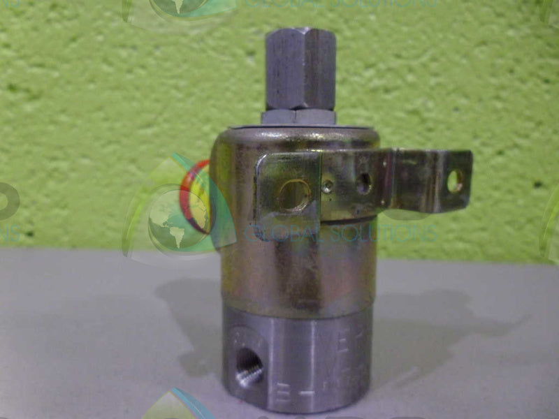 VERSA ESM3201-44-3000 VALVE *USED*