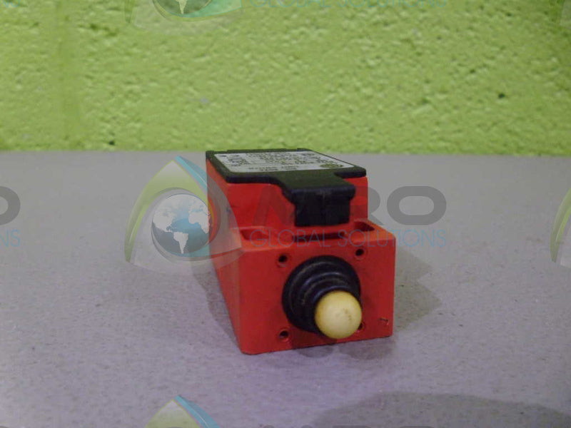 ALLEN BRADLEY 802A-B14P4-S10 LIMIT SWITCH *USED*