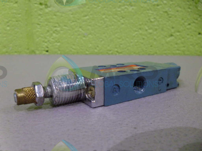 SCHRADDER BELLOWS 41445-1000 VALVE *USED*