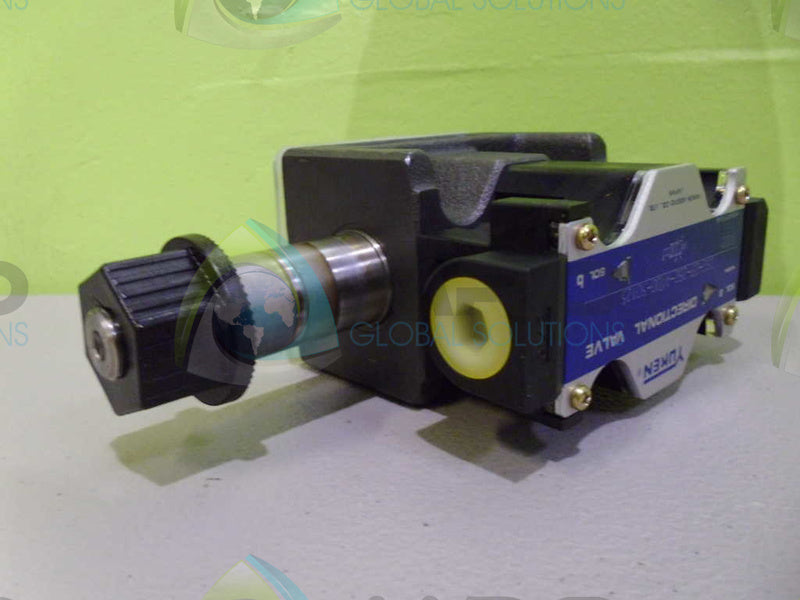 YUKEN DSG-03-2B2-A100-50125 VALVE *NEW NO BOX*