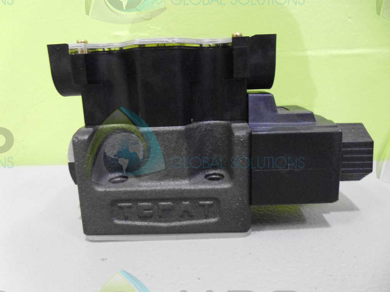 YUKEN DSG-03-2B2-A100-50 VALVE *NEW NO BOX*