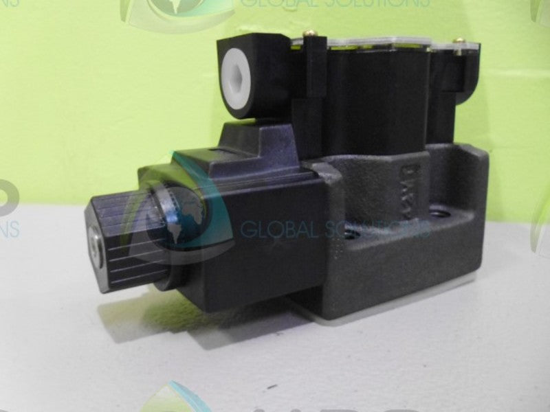 YUKEN DSG-03-2B2-A100-50 VALVE *NEW NO BOX*