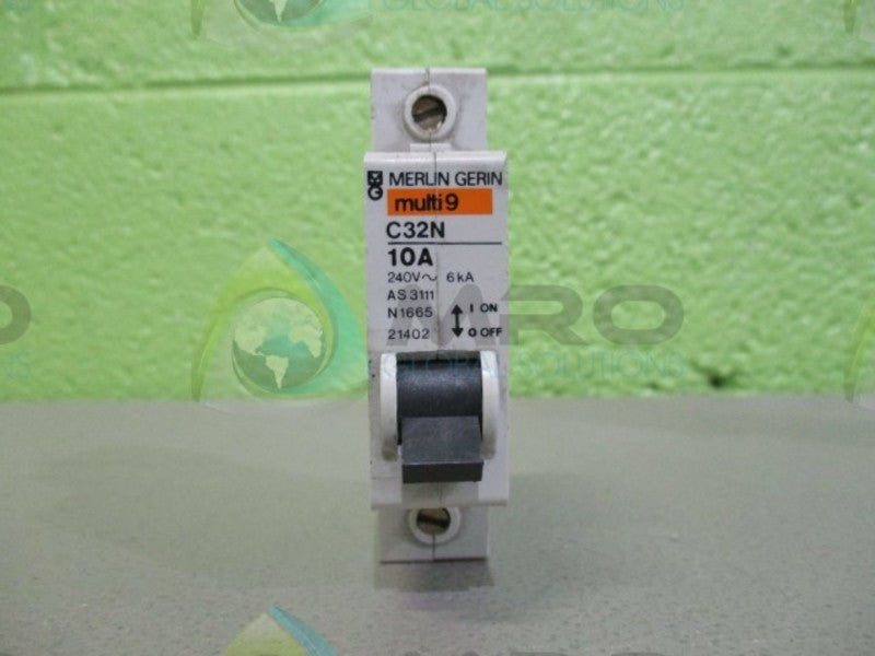 MERLIN GERIN 21402 CIRCUIT BREAKER 10A UNMP