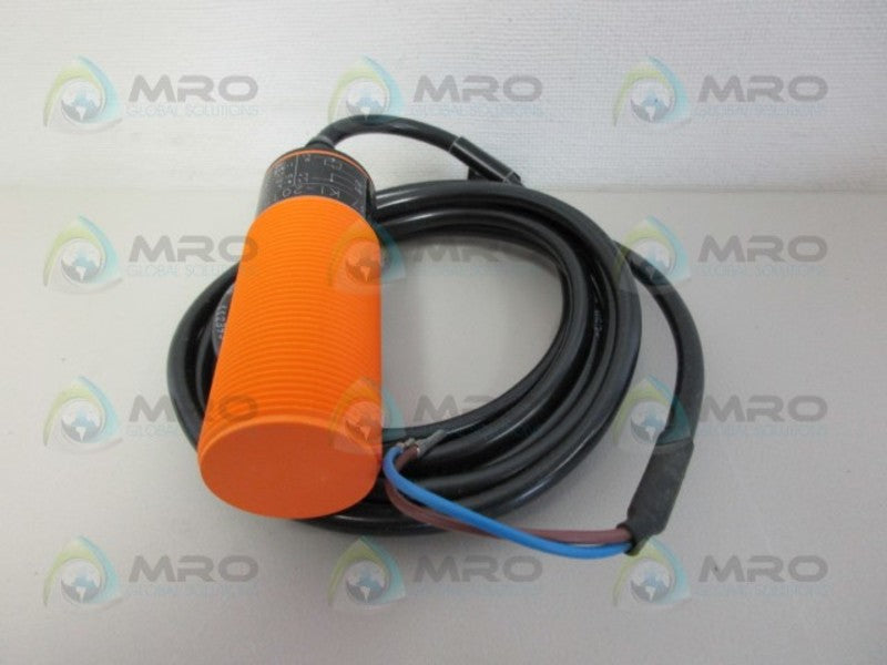 IFM EFECTOR KI0037 CAPACITIVE SENSOR  NSMP