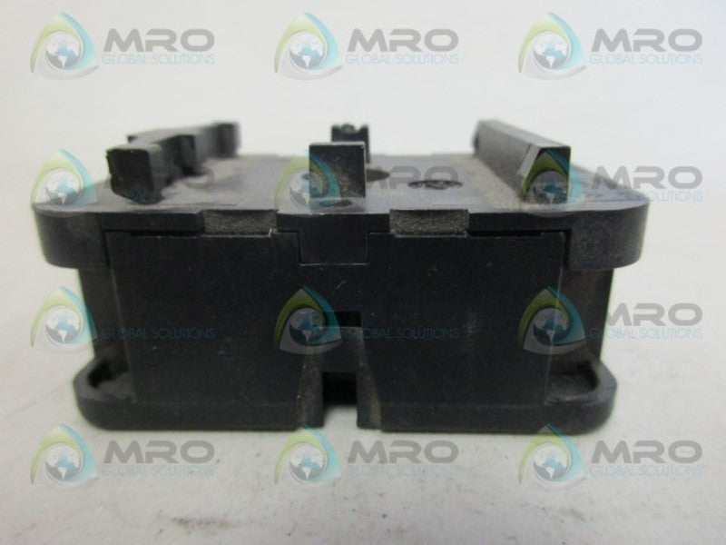 ELESTA ZKR088 RELAY SOCKET UNMP