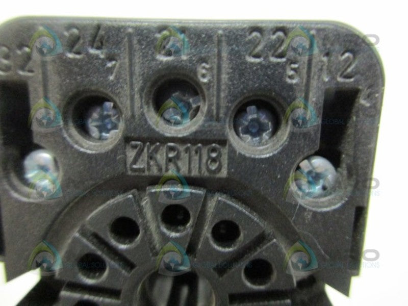 ELESTA ZKR118 RELAY BASE NSNP