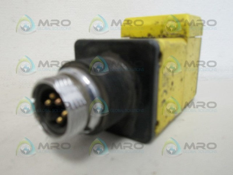 BANNER ENGINEERING OPBA2QD DC POWER BLOCK UNMP