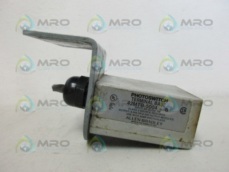 ALLEN BRADLEY 42MTB-5004 SER B PHOTOSWITCH (AS PICTURED)UNMP