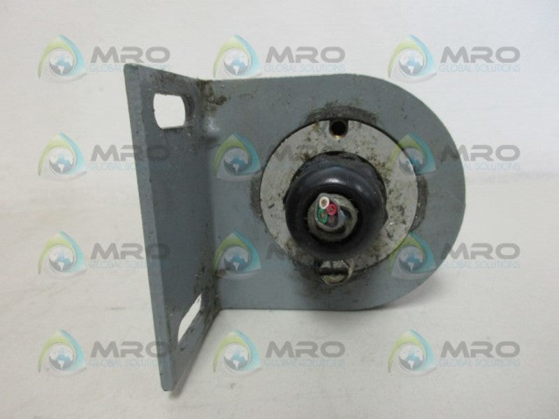 ALLEN BRADLEY 42MTB-5004 SER B PHOTOSWITCH (AS PICTURED)UNMP