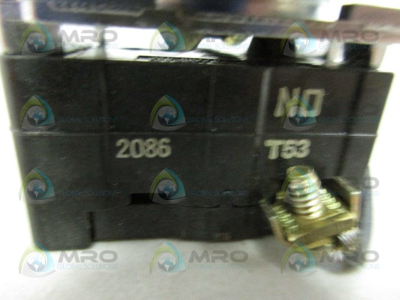 CUTLER HAMMER 2086 PUSHBUTTON SWITCH UNMP
