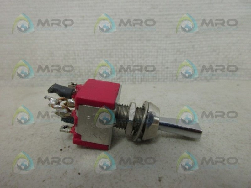 C&K 7205 TOGGLE SWITCH UNMP