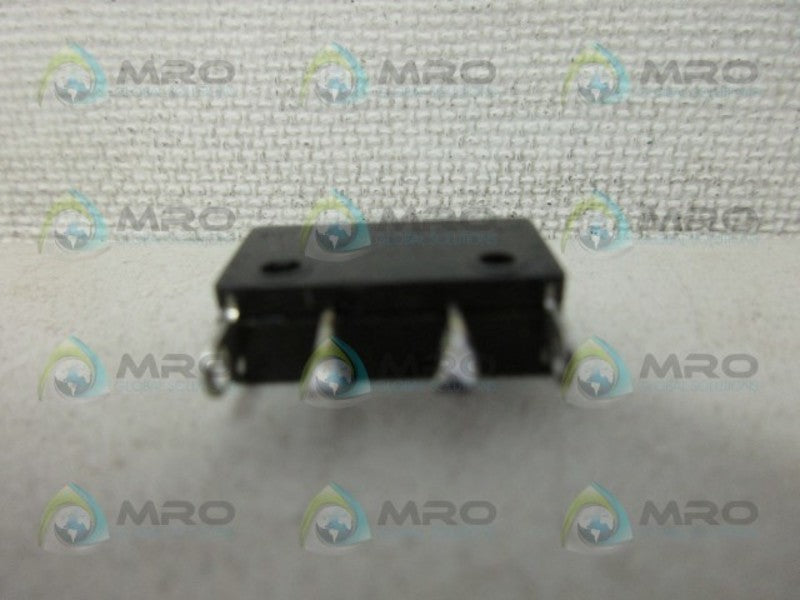 LICON 16-404 SNAP ACTION SWITCH UNMP