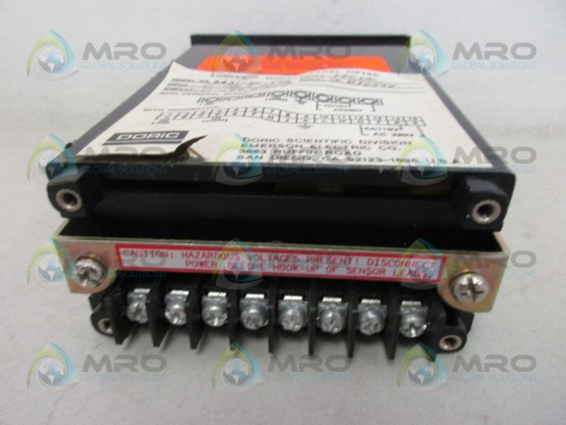 DORIC 64A1-DC-C4 PANEL METER UNMP